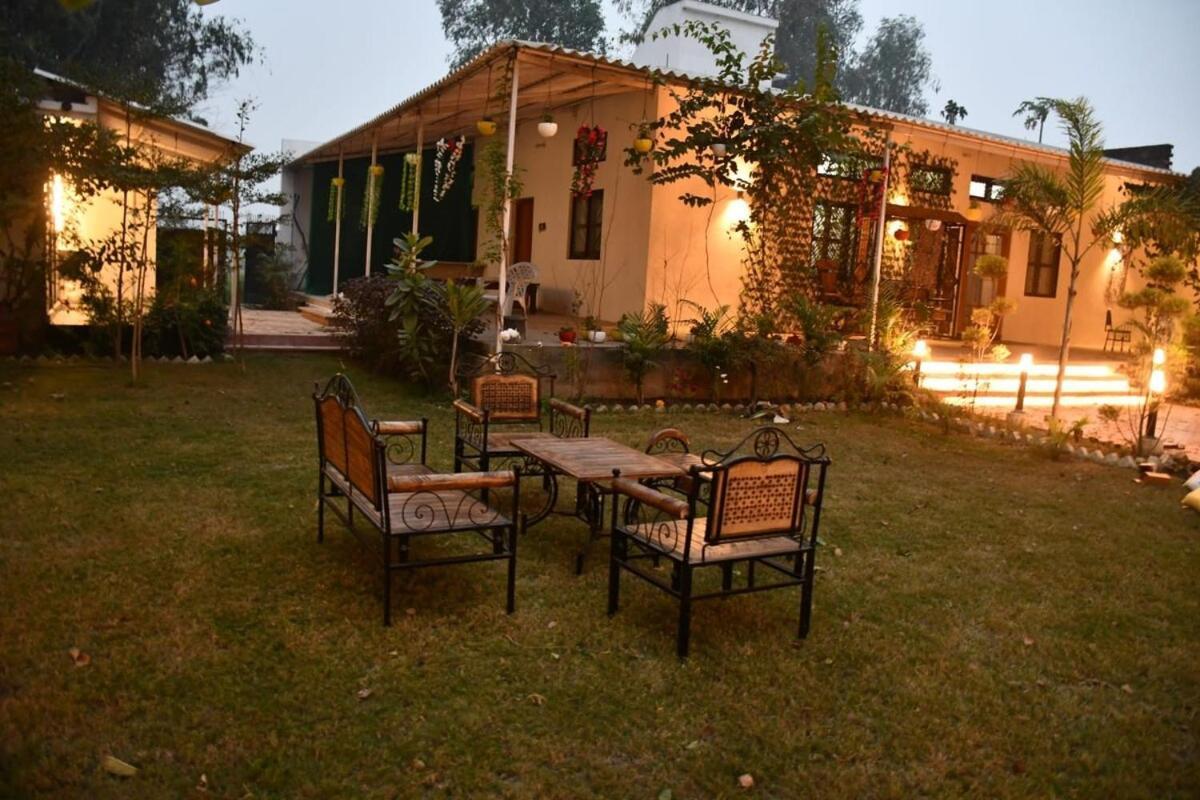 Gc Farms Villa Ayodhya Dış mekan fotoğraf