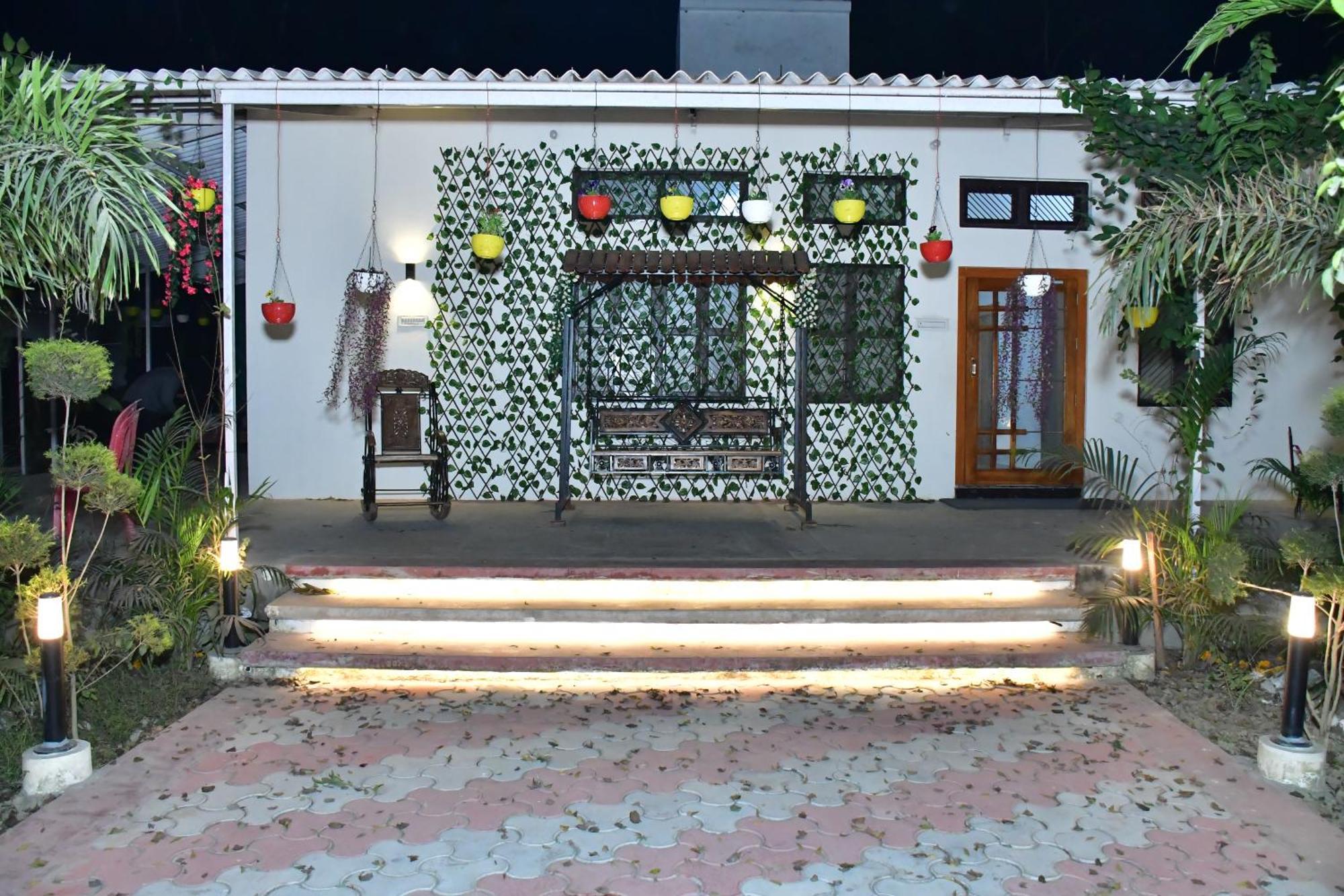 Gc Farms Villa Ayodhya Dış mekan fotoğraf